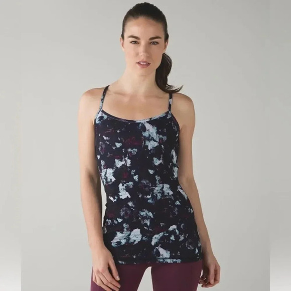 Lululemon size 4 - Picture 1 of 13
